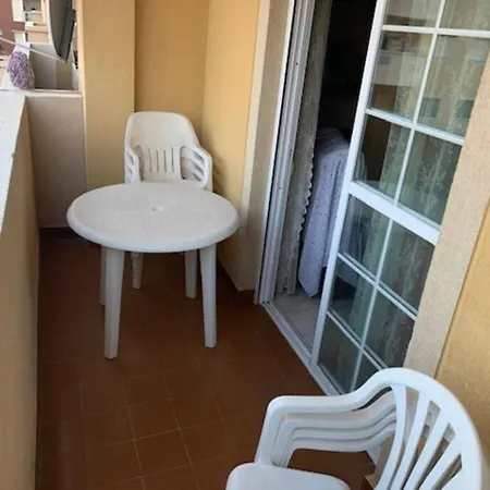 3 En La Playa De Almeria. Apartment *