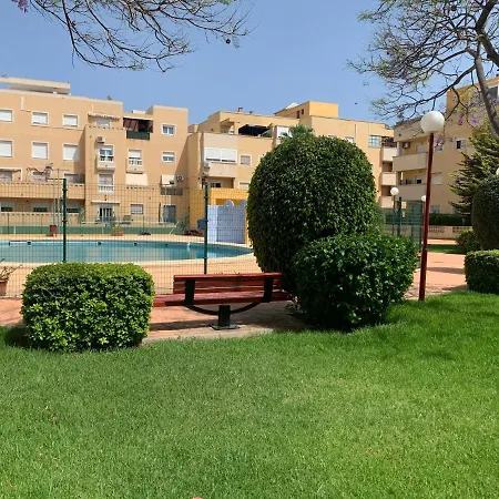 3 En La Playa De Almeria. Apartment *